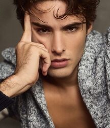 MATHEUS AMARO - BRAZILIAN MODEL 625b931f236d7.jpg