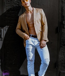 JOSHUA RUSNIAK - AMERICAN MALE MODEL 625ea4571949c.jpg