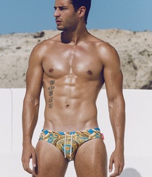 CARLOS GOMEZ - FASHION MODEL SPANISH 62615c8d0917c.jpg