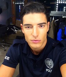 CARLOS GOMEZ - FASHION MODEL SPANISH 62615ca06ae4d.jpg