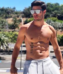CARLOS GOMEZ - FASHION MODEL SPANISH 62615cb41fe0f.jpg