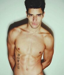 CARLOS GOMEZ - FASHION MODEL SPANISH 62615cb9be0eb.jpg