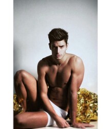 CARLOS GOMEZ - FASHION MODEL SPANISH 62615cd854fa7.jpg