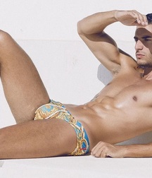 CARLOS GOMEZ - FASHION MODEL SPANISH 62615d0c8e4e1.jpg