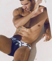 CARLOS GOMEZ - FASHION MODEL SPANISH 62615d12176c3.jpg