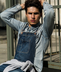 LUCAS QUEIROZ - BRAZILIAN MODEL 6262a6b32222d.jpg
