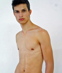 LUCAS QUEIROZ - BRAZILIAN MODEL 6262a6be183d4.jpg