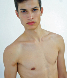 LUCAS QUEIROZ - BRAZILIAN MODEL 6262a6fa8a2f3.jpg