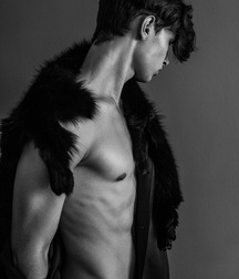 LUCAS QUEIROZ - BRAZILIAN MODEL 6262a729cd50c.jpg