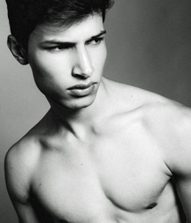LUCAS QUEIROZ - BRAZILIAN MODEL 6262a72fd40a6.jpg