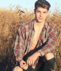 FEDE NARANJO - SPANISH MALE MODEL 62636b862aea6.jpg