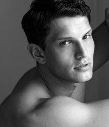 JOSH IVORY - BRITISH MALE MODEL 6263c5389f9b6.jpg