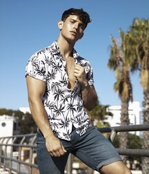JOSH IVORY - BRITISH MALE MODEL 6263c56705789.jpg