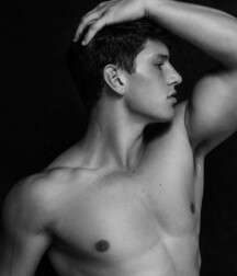 JOSH IVORY - BRITISH MALE MODEL 6263c58935be4.jpg
