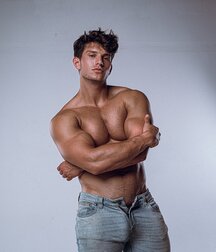 JOSH IVORY - BRITISH MALE MODEL 6263c5981011c.jpg