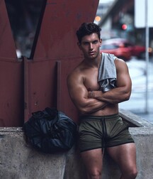 JOSH IVORY - BRITISH MALE MODEL 6263c5d1a1e52.jpg
