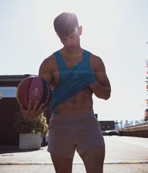 JOSH IVORY - BRITISH MALE MODEL 6263c5e3d7d0c.jpg