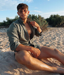 JOSH IVORY - BRITISH MALE MODEL 6263c611e132b.jpg