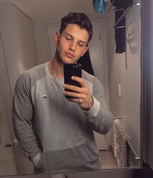JOSH IVORY - BRITISH MALE MODEL 6263c61b7f2fb.jpg