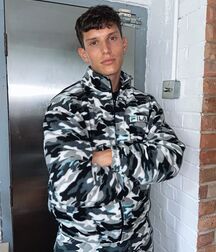 JOSH IVORY - BRITISH MALE MODEL 6263c63d0161c.jpg