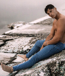 JOSH IVORY - BRITISH MALE MODEL 6263c640e9efb.jpg