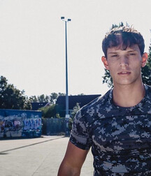 JOSH IVORY - BRITISH MALE MODEL 6263c64db043f.jpg