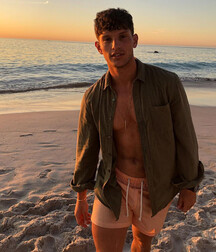 JOSH IVORY - BRITISH MALE MODEL 6263c66287d21.jpg