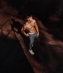 JOSH IVORY - BRITISH MALE MODEL 6263c67cc0434.jpg