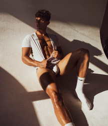 JOSH IVORY - BRITISH MALE MODEL 6263c6b73fcd0.jpg