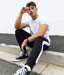 JOSH IVORY - BRITISH MALE MODEL 6263c6e33a8a4.jpg