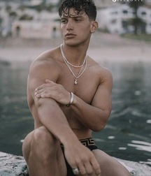 JOSH IVORY - BRITISH MALE MODEL 6263c6f8a14de.jpg