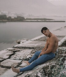 JOSH IVORY - BRITISH MALE MODEL 6263c705f1050.jpg