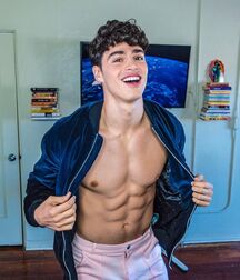 PIERRE BOO - TIKTOK STAR FROM FRANCE  6263c81d5f56b.jpg
