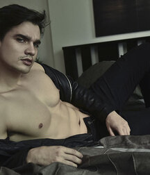 HANS WEISER - BRAZILIAN MALE MODEL 627f4404a622e.jpg