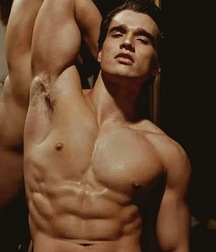HANS WEISER - BRAZILIAN MALE MODEL 627f44110a94c.jpg