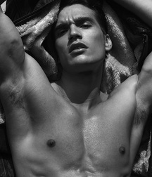 HANS WEISER - BRAZILIAN MALE MODEL 627f442848dc9.jpg