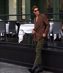 AMERIGO VALENTI - ITALIAN MALE MODEL 6280c24af14d5.jpg