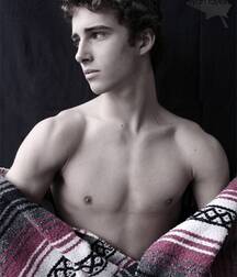 Ryan Taylor - Canadian Male Fashion Model 62811292e5a83.jpg