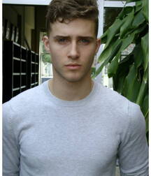 Ryan Taylor - Canadian Male Fashion Model 628112a8aeda6.jpg