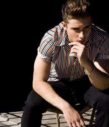 Ryan Taylor - Canadian Male Fashion Model 628112e001516.jpg