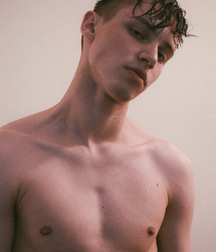 CHRISTOPHER BRODOWSKI - POLISH MALE MODEL 6281388d0acb7.jpg
