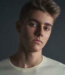 TIM TROETSCHEL - GERMAN MALE MODEL 628399269af6a.jpg