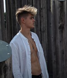 TIM TROETSCHEL - GERMAN MALE MODEL 6283993f0b87e.jpg