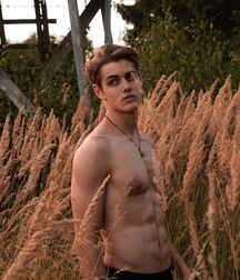 TIM TROETSCHEL - GERMAN MALE MODEL 6283995f3054d.jpg