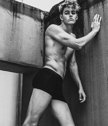 TIM TROETSCHEL - GERMAN MALE MODEL 6283996abdb64.jpg