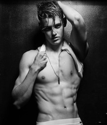 TIM TROETSCHEL - GERMAN MALE MODEL 6283998789239.jpg