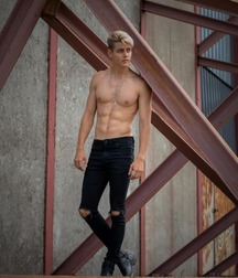 TIM TROETSCHEL - GERMAN MALE MODEL 628399b50ad6b.jpg