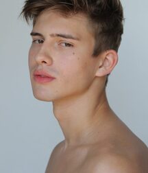 LUCCA SCHLENKER - BRAZILIAN MALE MODEL 62857b0ac2e11.jpg