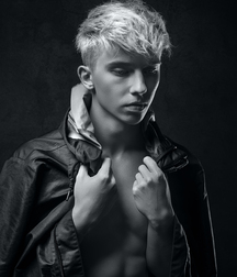BARTEK KLINSKI - KARRDE.PL 62886b70b6504.jpg