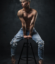 BARTEK KLINSKI - KARRDE.PL 62886b8dbf2c5.jpg
